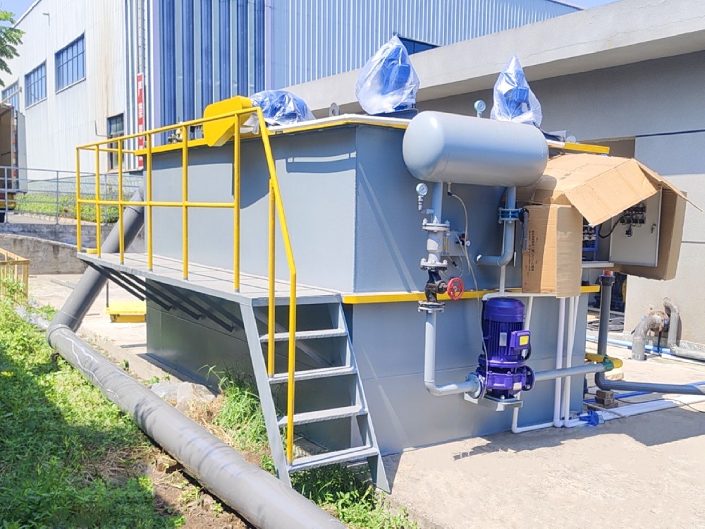 如何正確選擇工業(yè)污水處理設(shè)備？這幾點(diǎn)很關(guān)鍵！